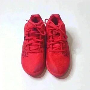 Nike Kyrie Flytrap II  Basketball Sneakers